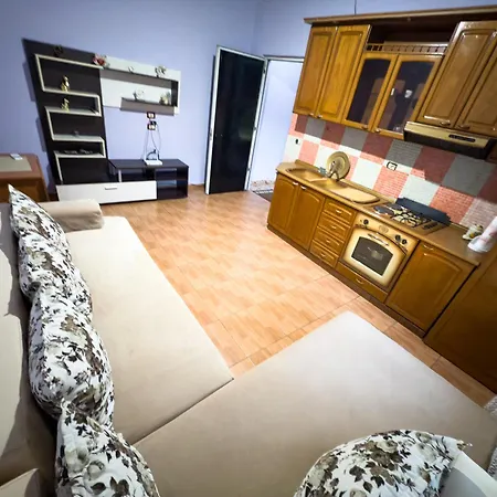 Central Shkoder Apartment Shkodër